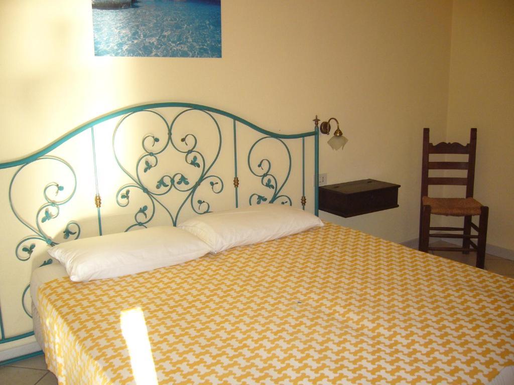 Acacia Appartamenti Cala Gonone Habitación foto
