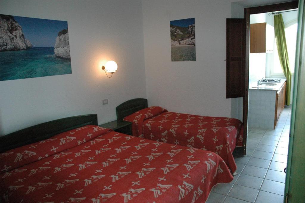 Acacia Appartamenti Cala Gonone Habitación foto